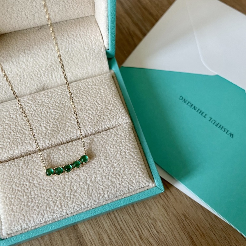 Summer necklace (Emerald)